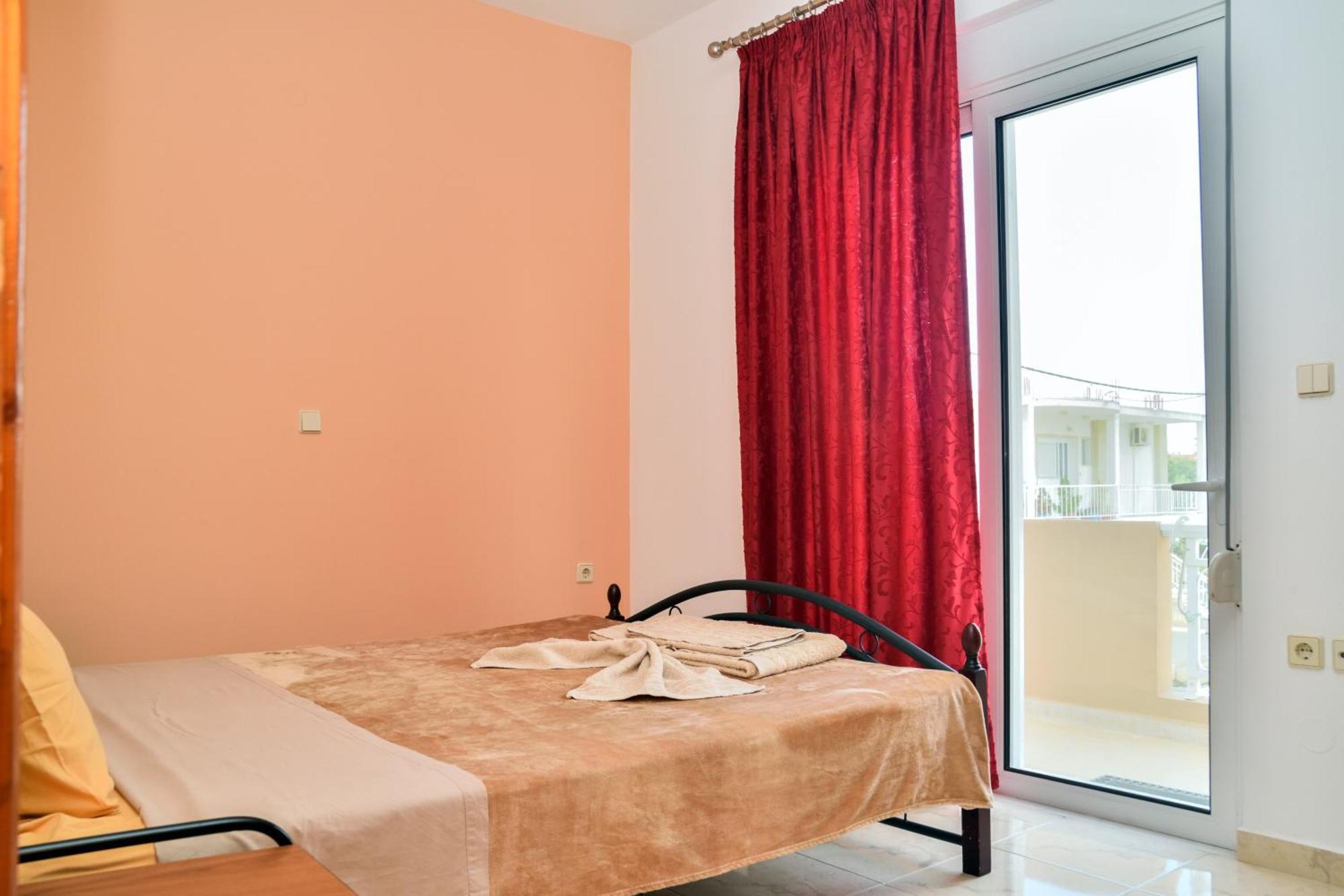 Antonios Apartments Archangelos  Eksteriør billede